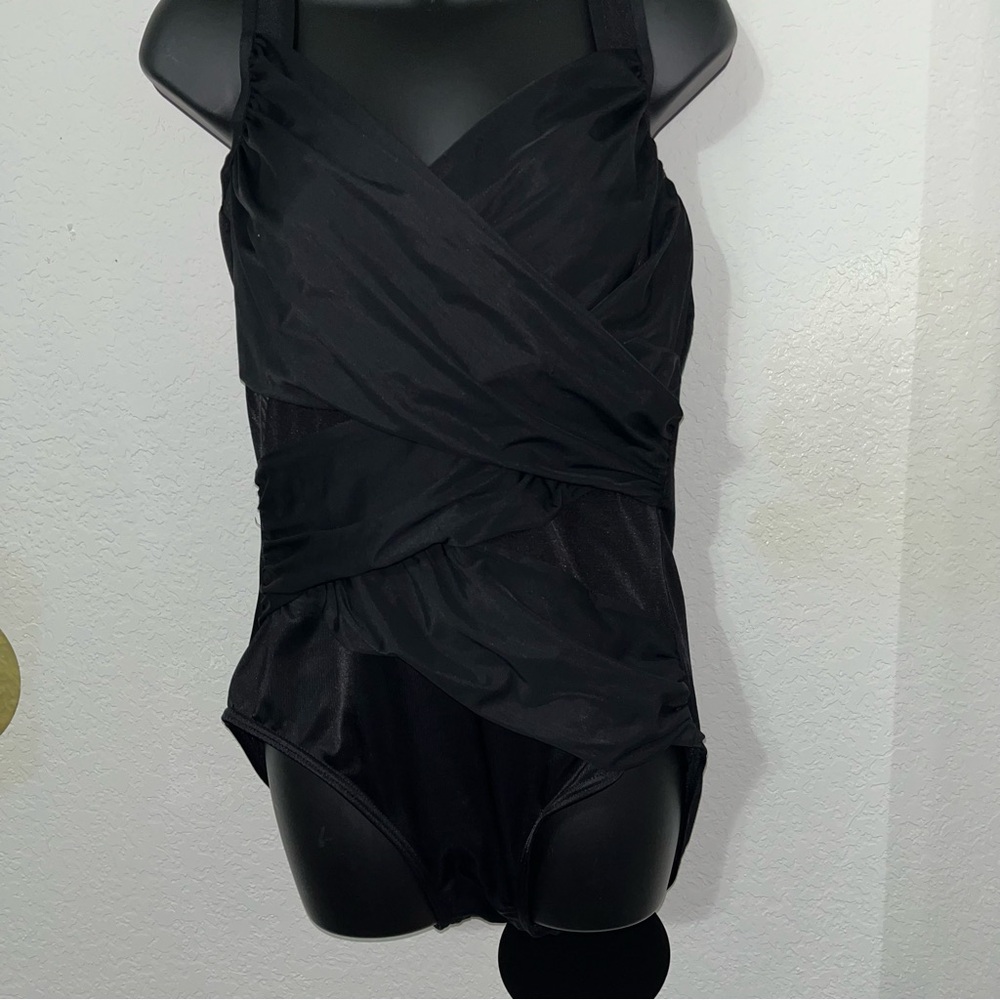 Miraclesuit black swimsuit